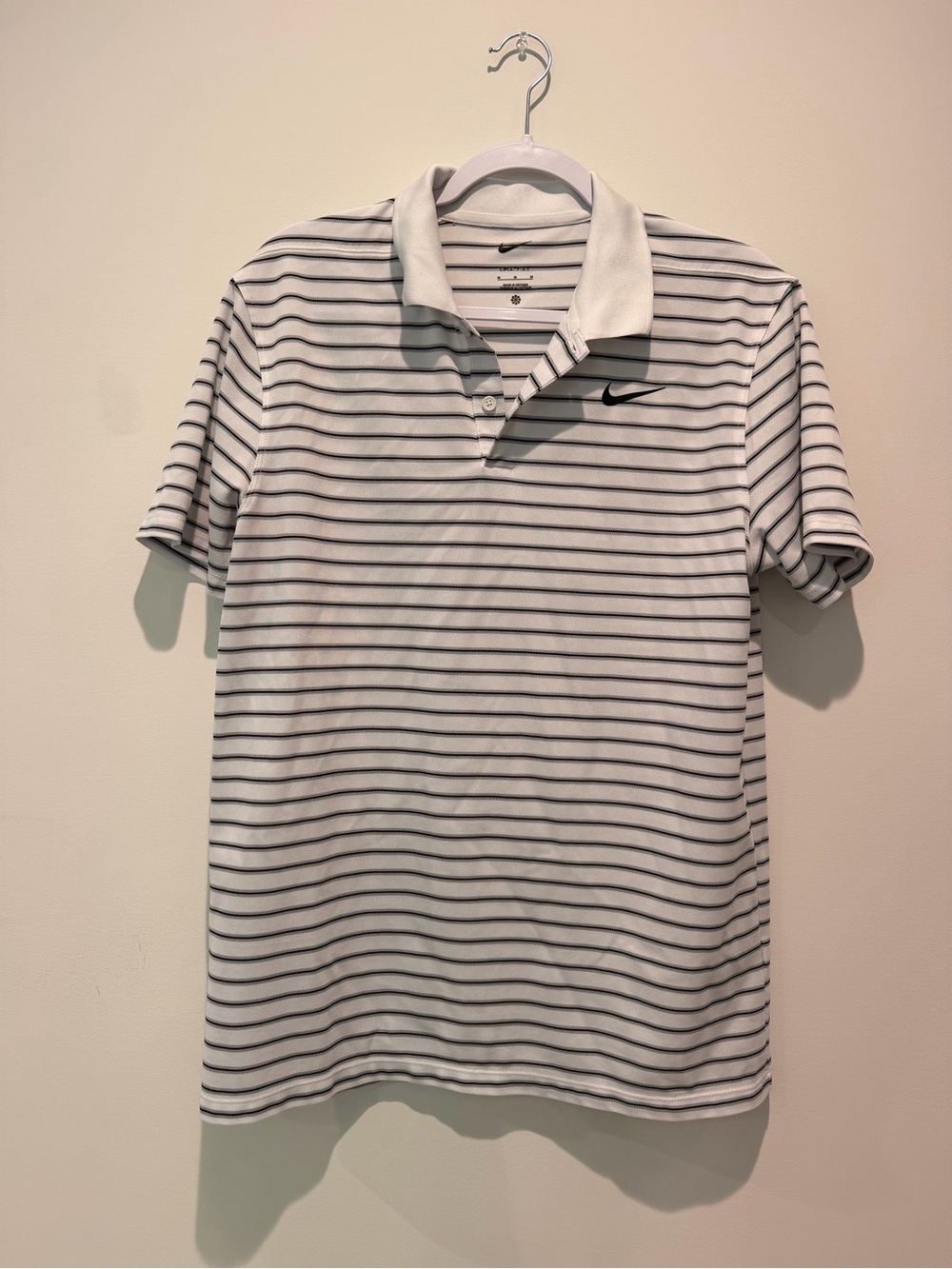 Nike Men’s White Polo with Black Stripe Detail